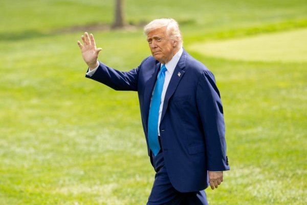 亿鑫网 洛杉矶乱了！特朗普下令部署国民警卫队 防长称或出动军队