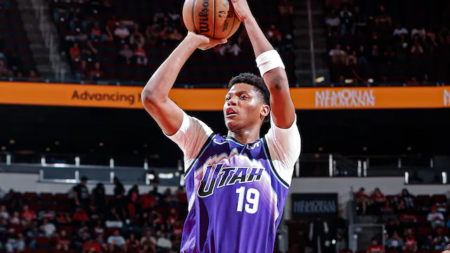 稳赢配资 贝利基本不运球！哈迪：这是陌生的打法，但他有这样的能力